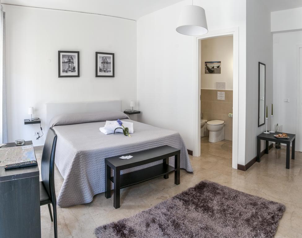 Due Passi Bed and Breakfast Παλέρμο Δωμάτιο φωτογραφία