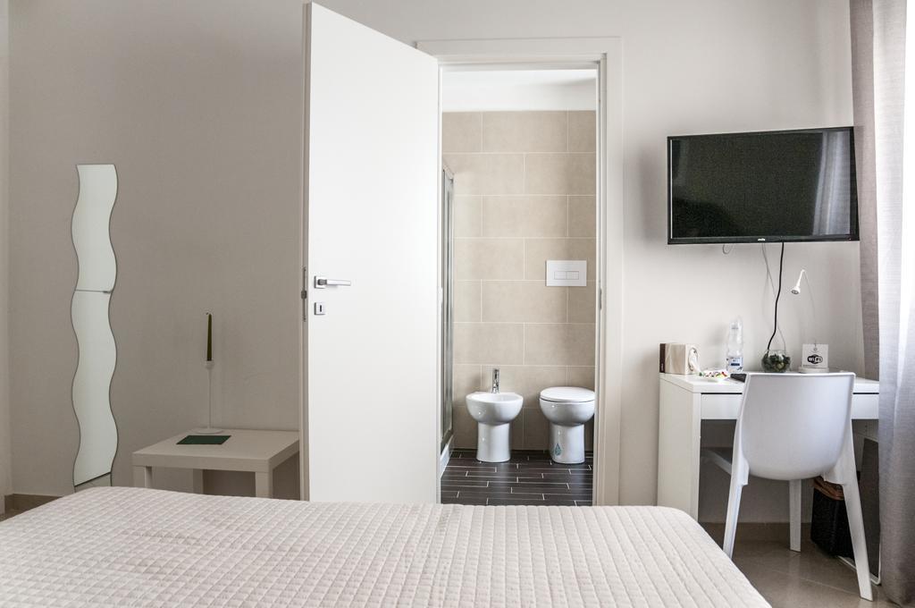 Due Passi Bed and Breakfast Παλέρμο Δωμάτιο φωτογραφία