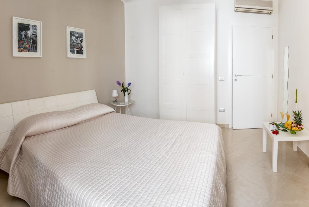 Due Passi Bed and Breakfast Παλέρμο Δωμάτιο φωτογραφία